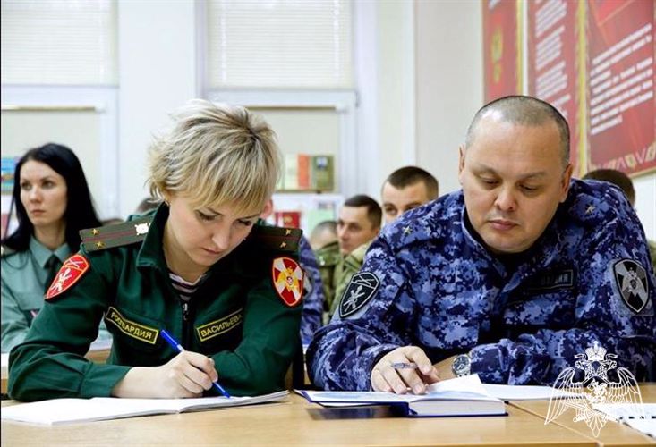 Летний период обучения начался в подразделениях Росгвардии в Астраханской области