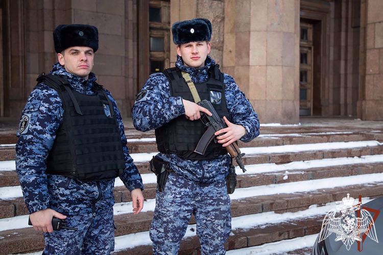 Генерал армии Виктор Золотов поздравил личный состав и ветеранов с Днем создания вневедомственной охраны Поздравление директора Росгвардии генерала армии В.В. Золотова с 71-й годовщиной образования подразделений вневедомственной охраны войск национальной гвардии Российской Федерации