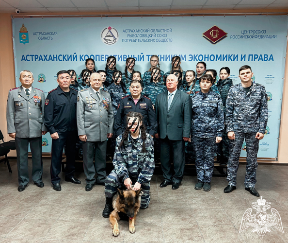 «День с Росгвардией» провели студенты одного из средних-специальных учреждений Астрахани