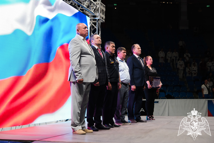 Начальник регионального управления Росгвардии открыл Первенство России по рукопашному бою в Астрахани