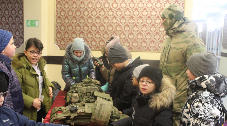 В батальоне Южного округа Росгвардии прошёл День открытых дверей для особенных детей