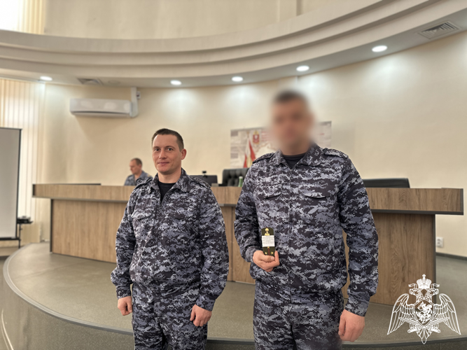 Военнослужащим Росгвардии присвоили очередные звания в Астрахани