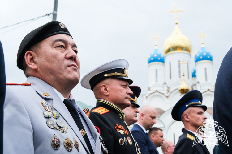 Росгвардейцы посетили церемонию открытия часовни защитникам Отечества в Астрахани