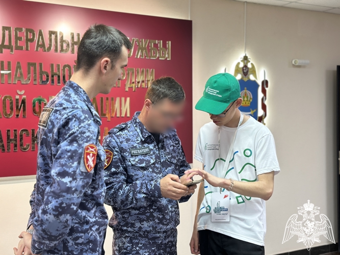 Росгвардейцы проголосовали за благоустройство территорий в Астраханской области
