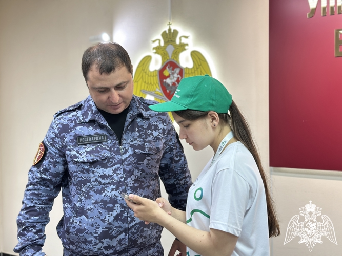 Росгвардейцы проголосовали за благоустройство территорий в Астраханской области