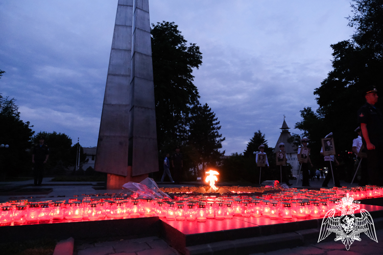 Управление Росгвардии по Астраханской области присоединилось к Всероссийской акции «Свеча памяти»