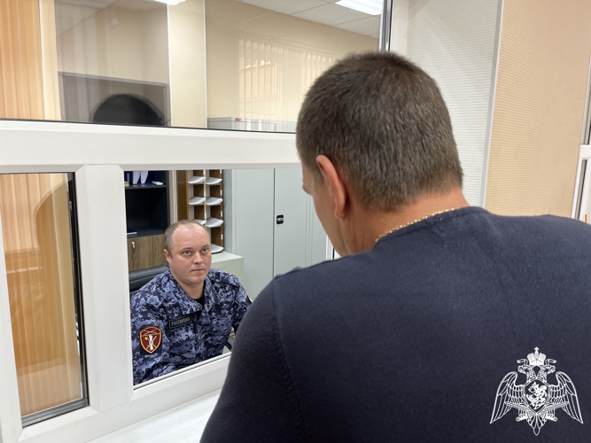 В астраханской Росгвардии владельцам оружия напомнили о правилах безопасности в сезон охоты