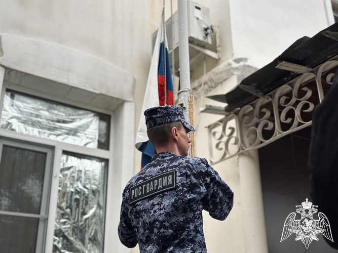 В Астрахани чествовали сотрудников вневедомственной охраны Росгвардии 