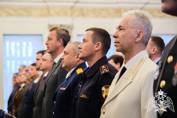 В День Конституции росгвардейцы посетили торжественный приём губернатора Астраханской области