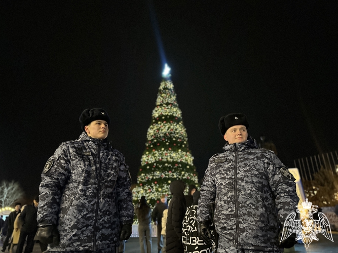 Росгвардейцы обеспечили охрану общественного порядка в новогоднюю ночь в Астраханской области