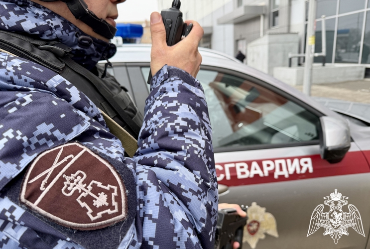 Сотрудники вневедомственной охраны Росгвардии предотвратили кражу из астраханского гипермаркета