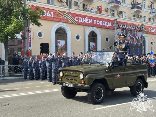 В Астрахани личный состав областного управления Росгвардии принял участие в торжественных мероприятиях в честь 81-й годовщины Великой Победы