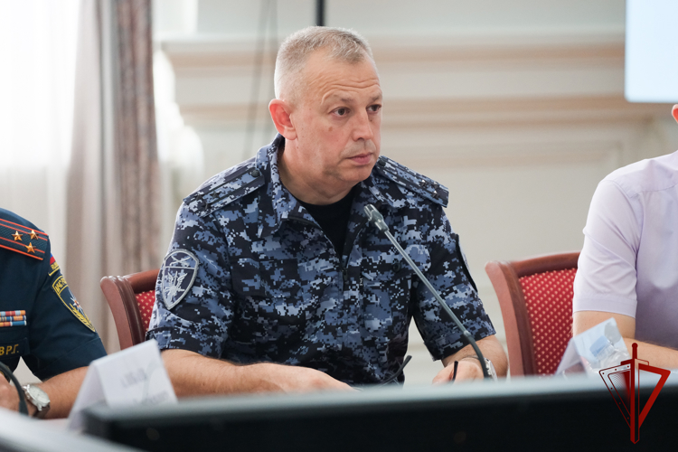 Накануне выборов Росгвардия проверила безопасность 250 избирательных участков в Астраханской области
