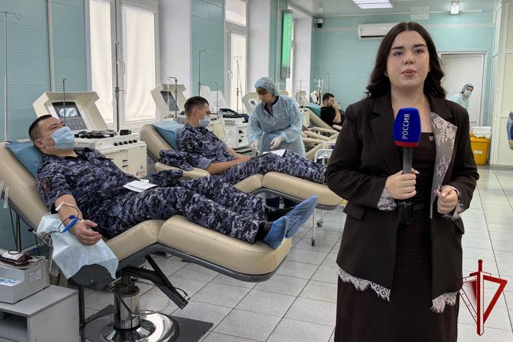 В День офицера России росгвардейцы поддержали ведомственную донорскую акцию в Астрахани