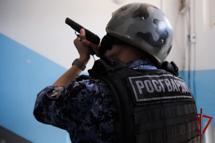 При участии Росгвардии в Харабалинском районе прошла антитеррористическая тренировка