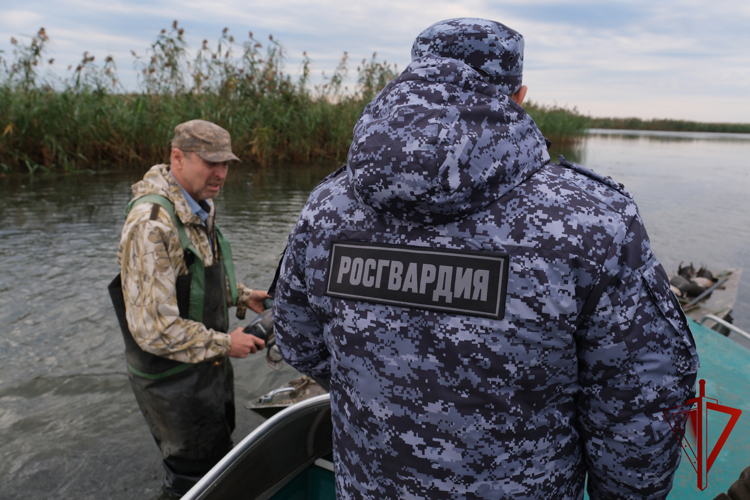 В Астраханской области стартовали совместные рейды Росгвардии и службы природопользования