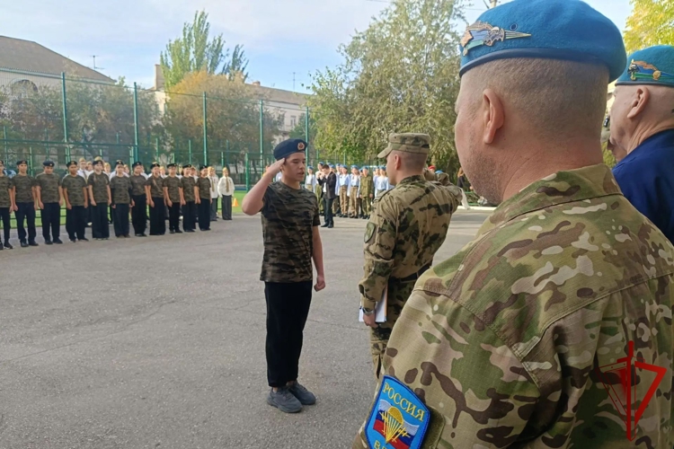 Военнослужащие астраханского батальона Росгвардии вошли в жюри военно-патриотической игры «Зарница 2.0»